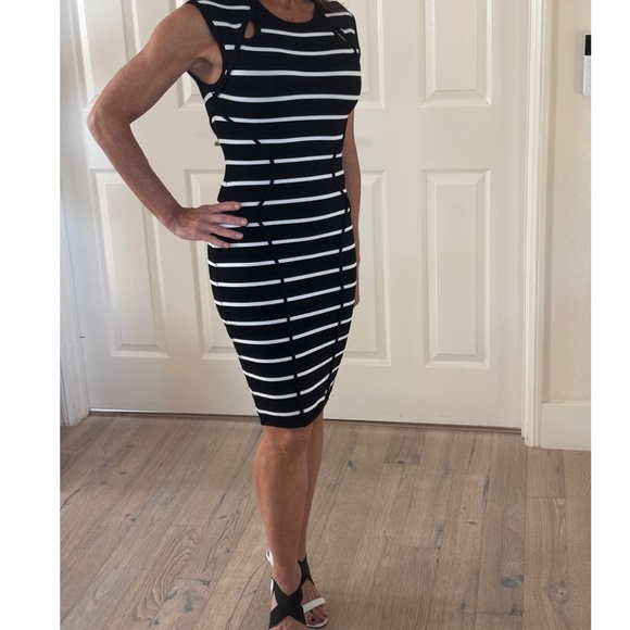 Guess Bodycon Dress - Black/White Stripe Size S - Picture 1 of 14